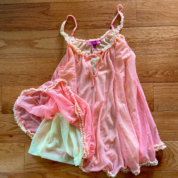 Betsey Johnson Babydoll Nighty Slip Dress Pink Butter Yellow - Picture 1 of 6